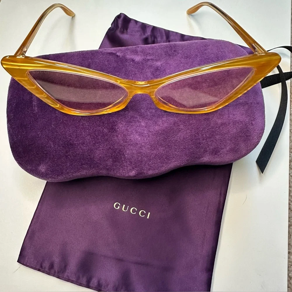 Gucci Cat Eye Sunglasses Yellow Acetate Frame Pink Lens‎ GG Logo with Case